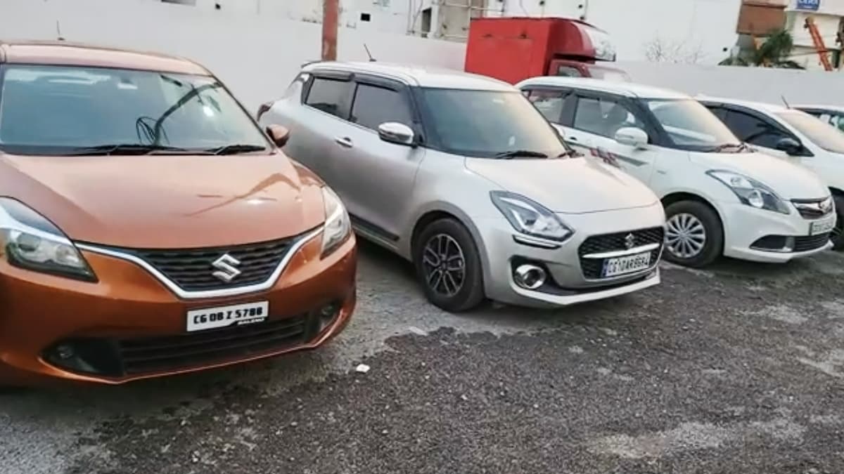 पुरानी कार खरीदते समय लोग ऐसे होते हैं ठगी का शिकार, रखें इन बातों का खास ध्यान