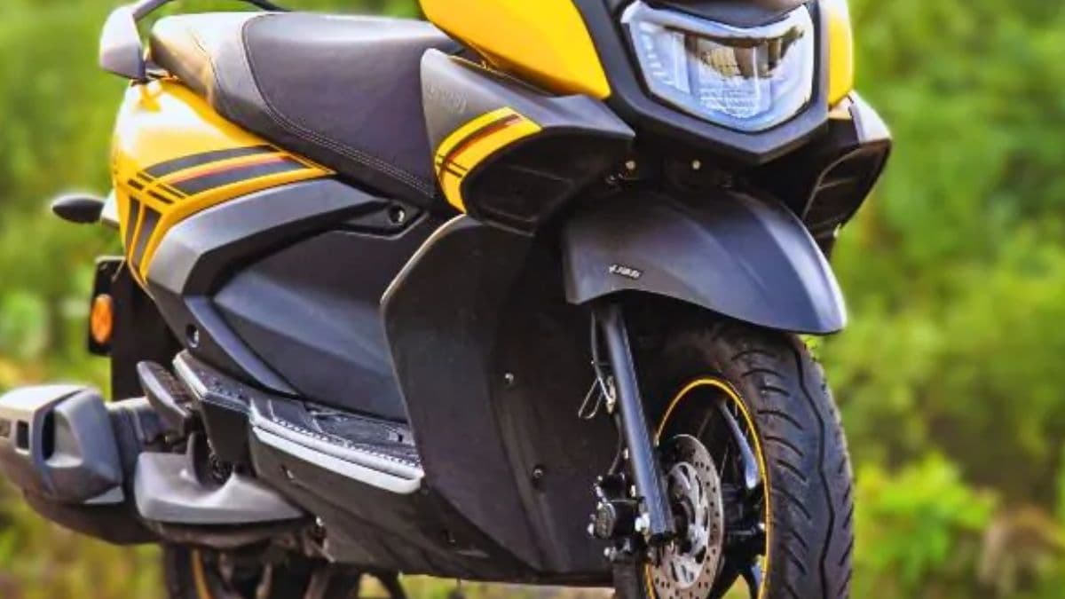 Yamaha के इस स्कूटर में 21 लीटर की अंडरसीट स्टोरेज, 49 kmpl की माइलेज, जानें कीमत