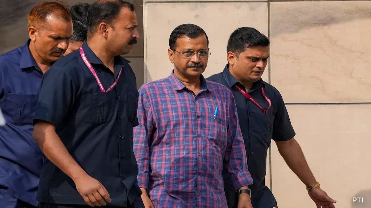 अरविंद केजरीवाल को कोर्ट से तगड़ा झटका, CBI ने 3 दिन के रिमांड पर लिया