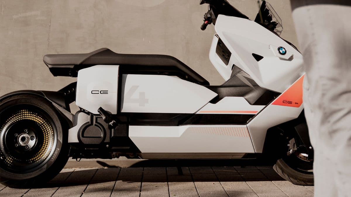 24 जुलाई को BMW का नया EV Scooter CE 04 होगा लॉन्च, जानें कीमत और फीचर्स