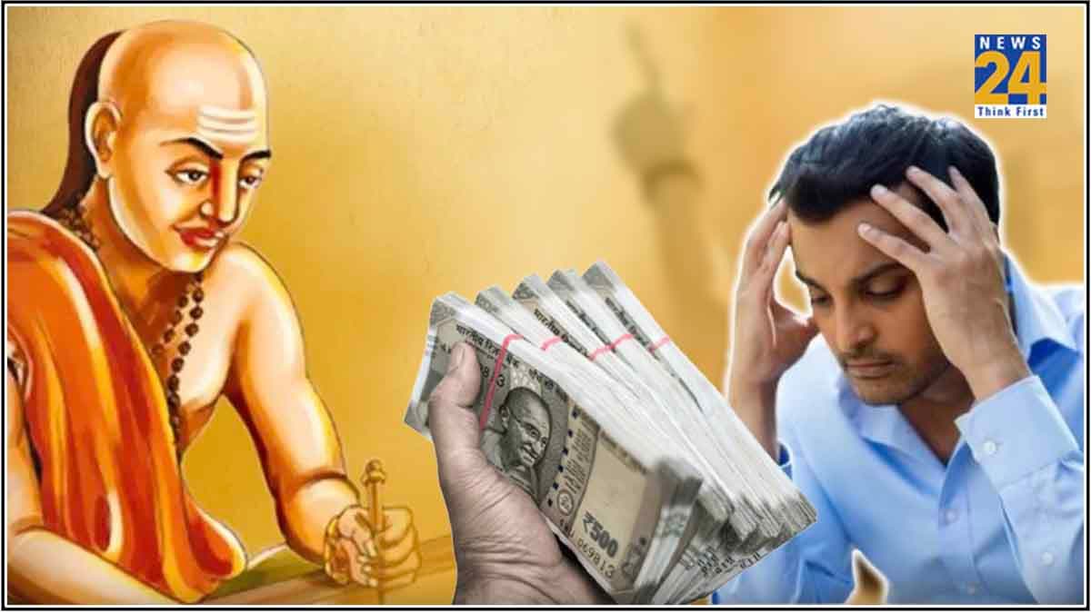 धनवान बना देगा इन तीन जगहों पर किया दान, जानें क्या कहती है चाणक्य नीति