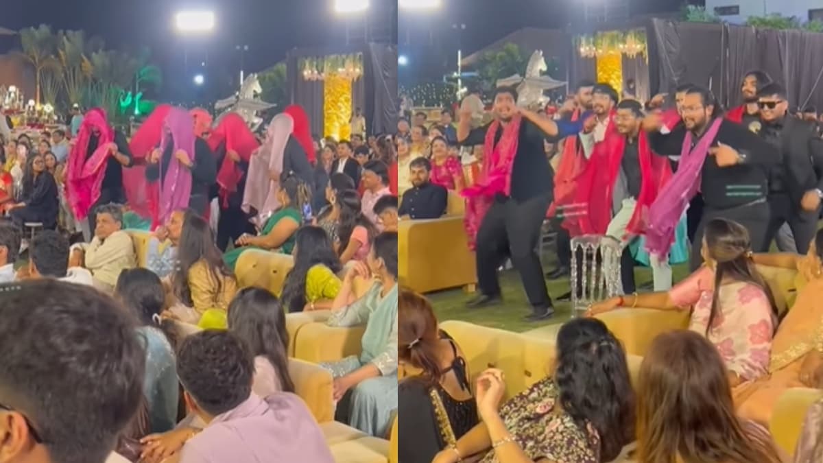 दोस्त की शादी में लड़कों के ग्रुप ने किया गजब डांस, देखती रह गई पूरी बरात; वीडियो हो रहा वायरल