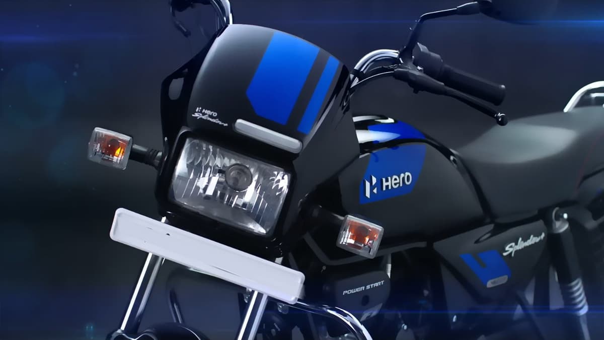 हीरो की इस बाइक का देश हुआ दीवाना, एक महीने में बिकी 3 लाख से ज्यादा यूनिट्स