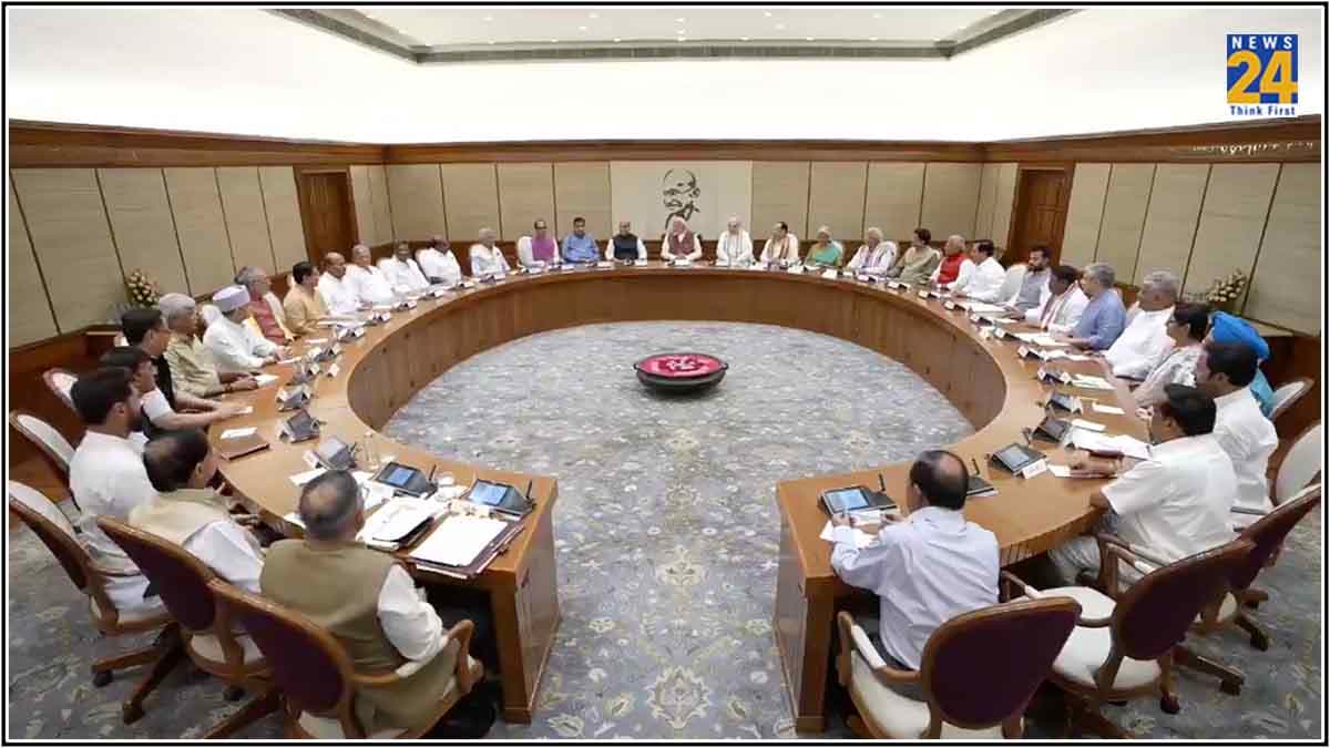 मंत्रियों से ज्यादा स्पीकर पर खींचतान क्यों? क्यों सहयोगियों को ये पद देने से कतरा रही BJP?