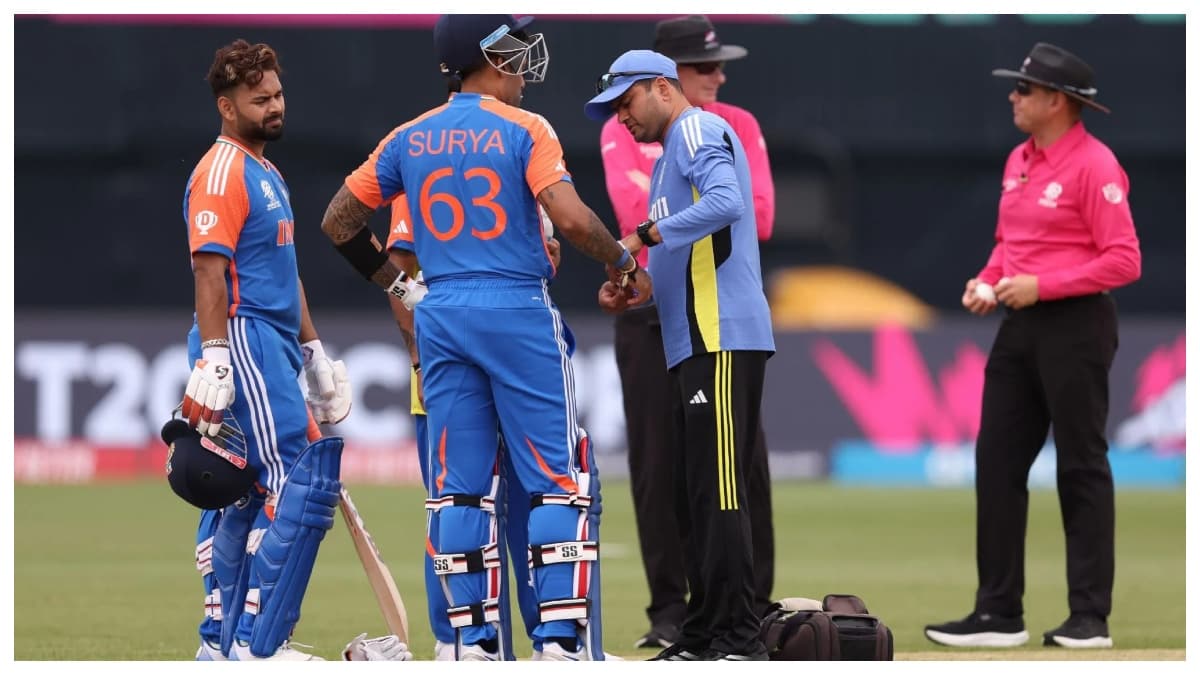 T20 WC 2024 के बीच सूर्यकुमार यादव को झटका, बाहर होने बाद भी ऑस्ट्रेलियाई खिलाड़ी ने मारी बाजी