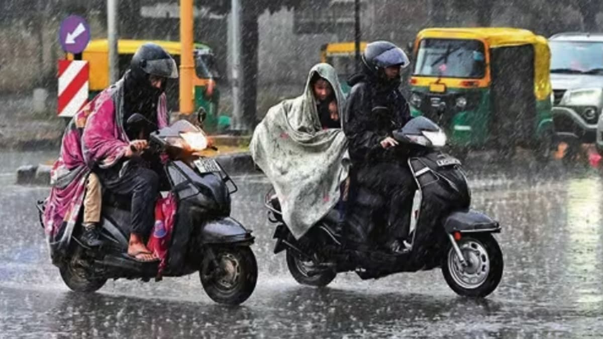 मानसून से पहले स्कूटर में करवा लें ये 5 काम! बारिश में नहीं होगी ब्रेक डाउन की समस्या