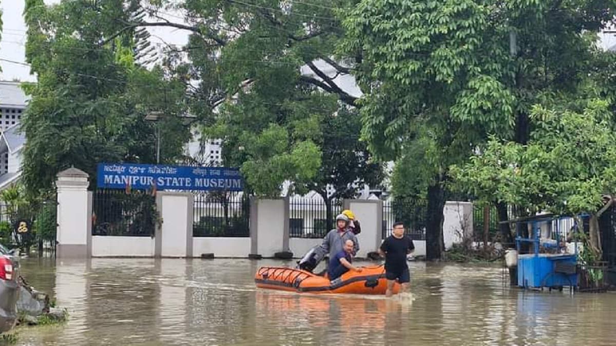पूर्वोत्तर भारत में बाढ़ ने मचाई तबाही, 50 से अधिक लोगों की मौत; 11 जिलों में लाखों लोग प्रभावित