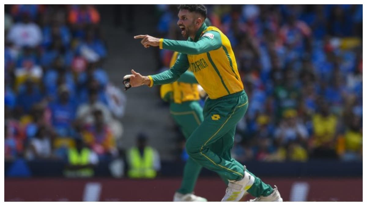 IND vs SA:केशव महाराज के आगे टीम इंडिया के दिग्गज ढेर, एक ही ओवर में बदला मैच का रुख
