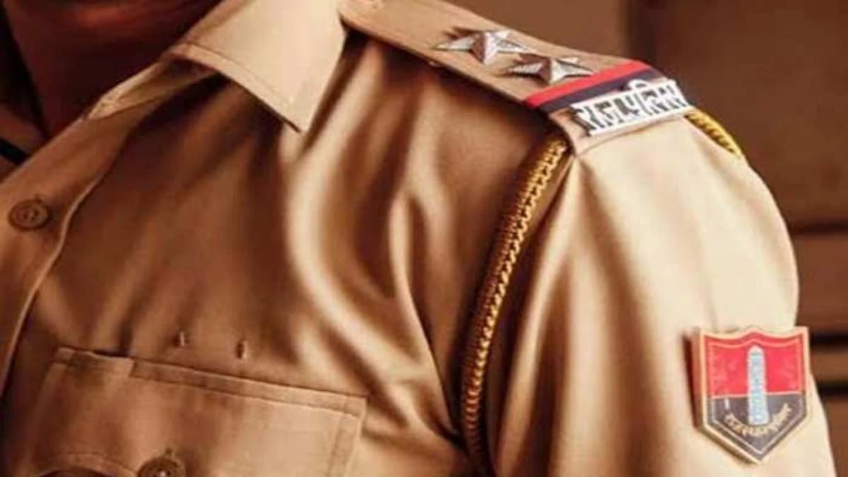 बच्चों के झगड़े में भिड़े दो परिवार, 25-30 लोगों में चले लाठी-डंडे, 6 थानों की पुलिस तैनात