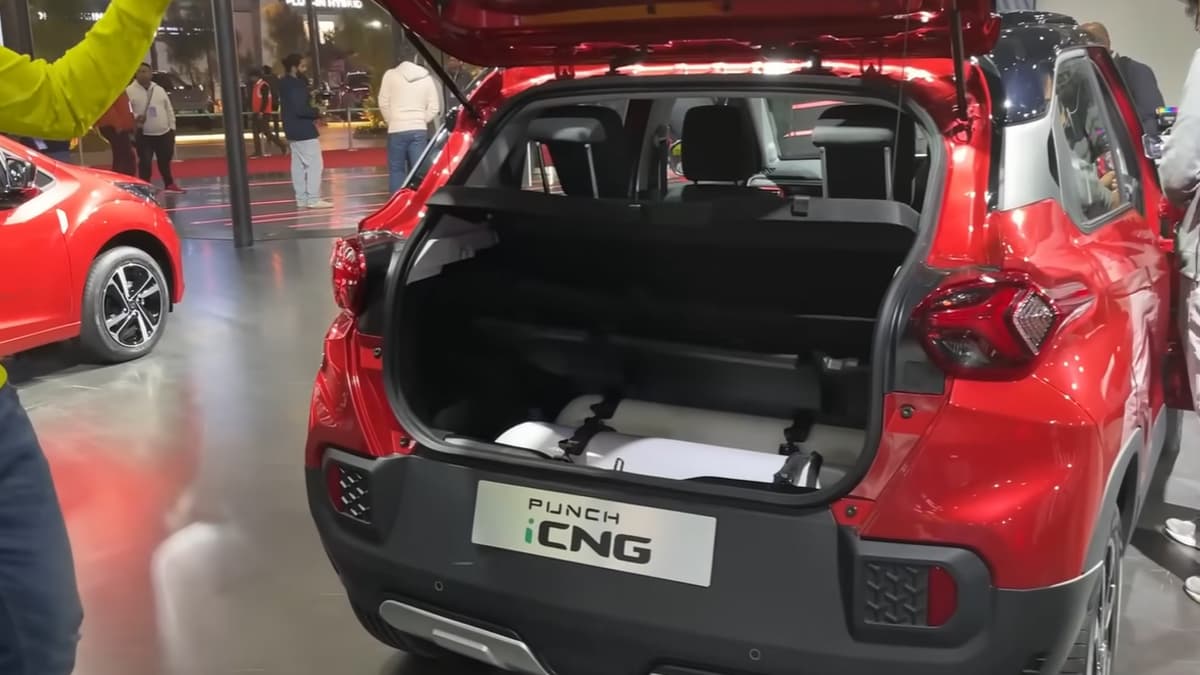 27km की माइलेज के साथ घर लाएं ये सस्ती CNG SUVs, स्पेस के साथ माइलेज की नहीं होगी टेंशन