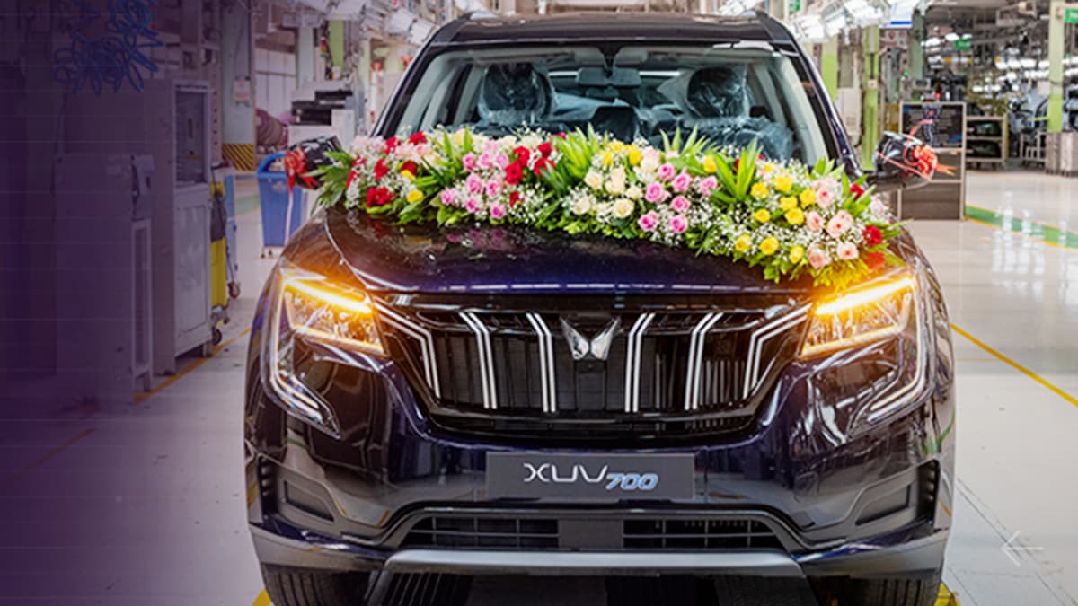 Mahindra XUV 700 हुई 2.20 लाख रुपये सस्ती हुई, जानें कैसे उठा सकते हैं फायदा