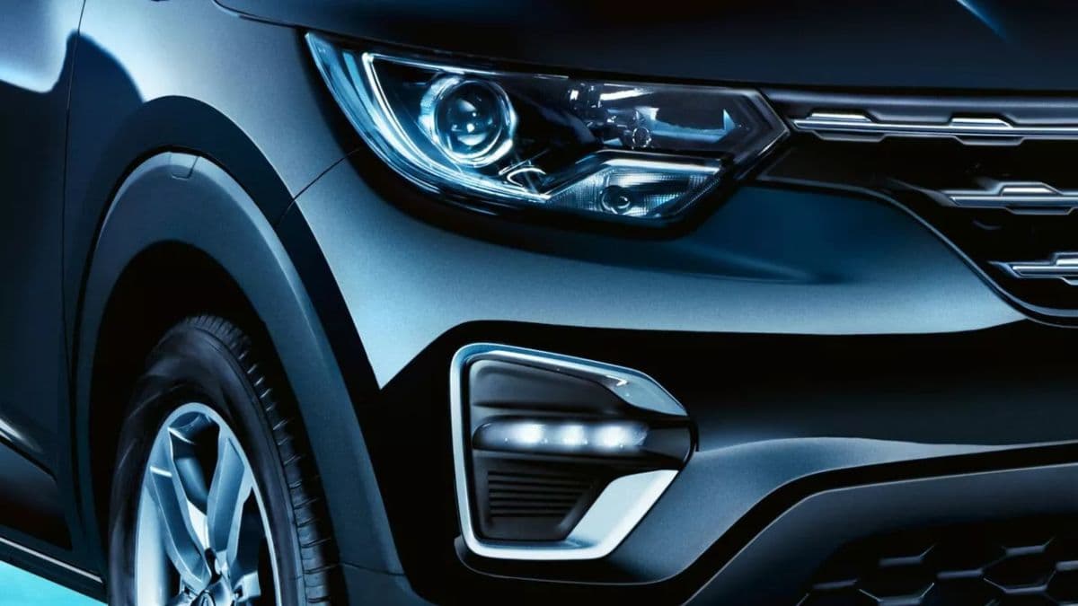 5.99 लाख में मिलती है ये 7 Seater Car, 19 kmpl की माइलेज और धांसू फीचर्स