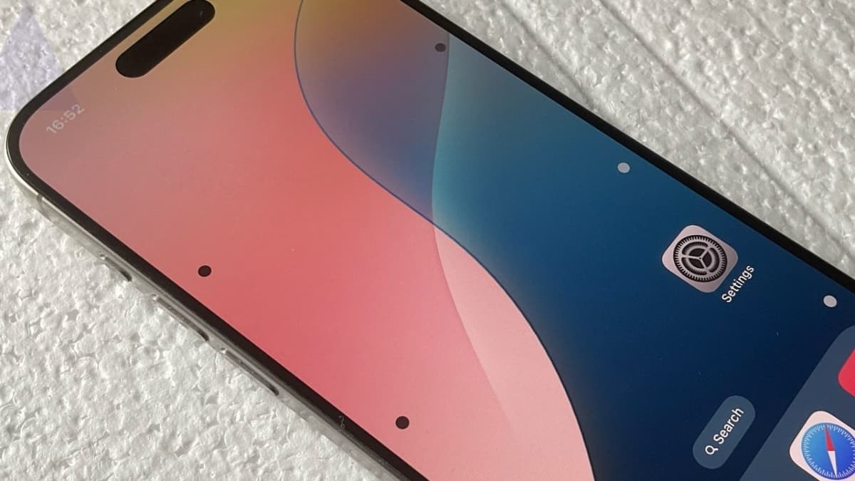 Vehicle Motion Cues: घबराहट और जी मिचलाना भगाएगा दूर! जानिए iOS 18 का ये खास फीचर