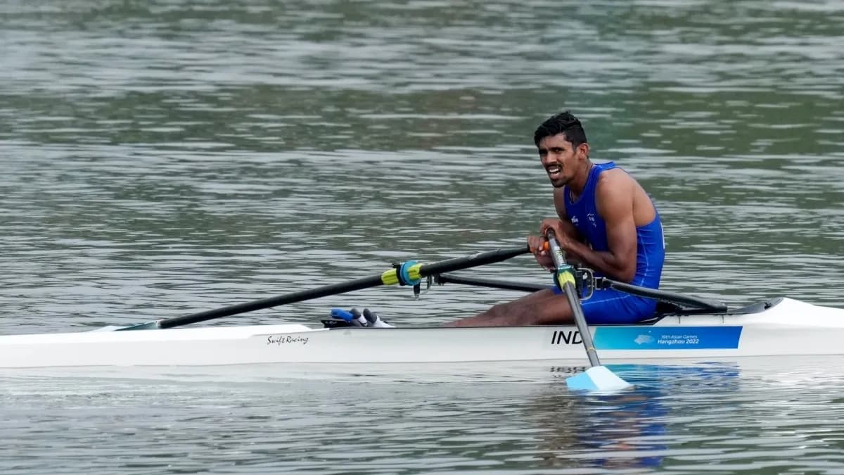 Paris Olympics 2024: भारतीय रोइंग के 'धोनी' ने बनाई क्वार्टर फाइनल में जगह, मां बोंली- गोल्ड मेडल की है उम्मीद