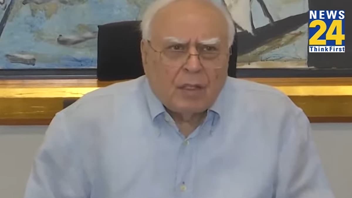 Video: कांवड़ यात्रा नेमप्लेट पर भड़के कपिल सिब्बल, मोदी-योगी पर साधा निशाना