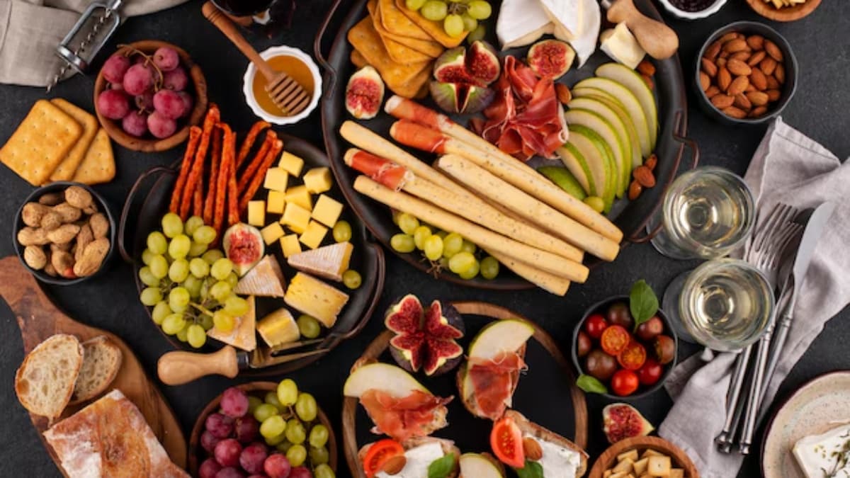 हेल्दी समझकर खा रहे हैं ये 7 Ultra Processed Foods, तो कर दें अभी बंद