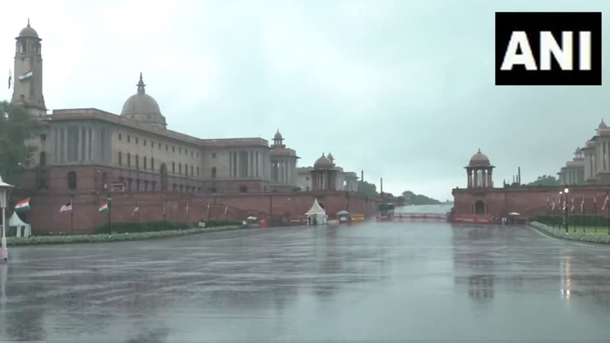 Delhi NCR में लौटा मानूसन! IMD ने जारी किया बारिश का येलो अलर्ट, गुजरात पर MHA का बड़ा एक्शन