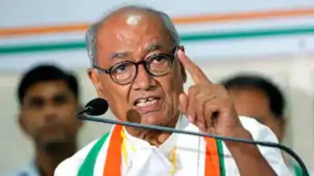 'थानों में पोस्टिंग की लगती है बोली...', विधायक बेटे के घर चोरी हुई तो पुलिस पर बरसे दिग्विजय सिंह