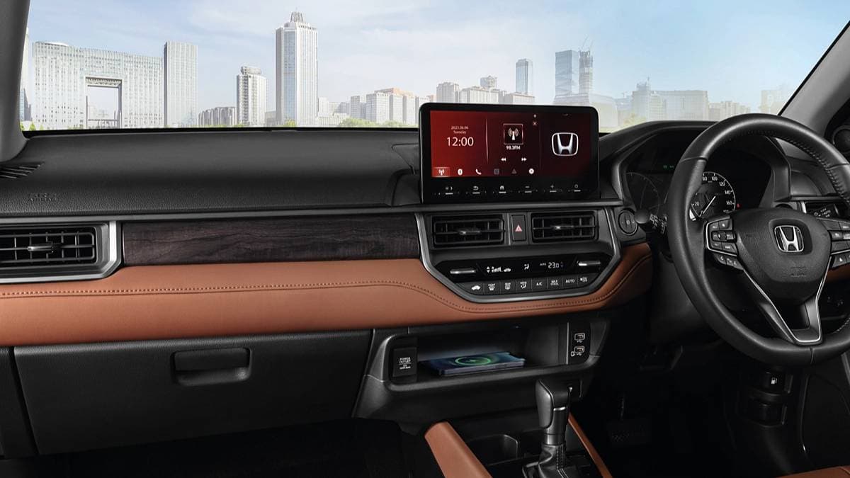 Honda की गाड़ियों पर बंपर छूट, इस कार को खरीदने पर बचेंगे 1.14 लाख