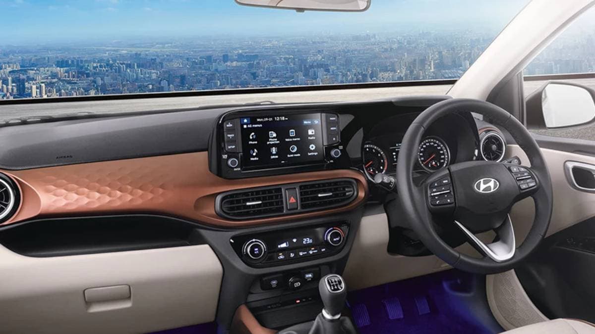 28kmpl की माइलेज, 7.49 लाख कीमत, हर महीने 4000 लोग खरीद रहे Hyundai की ये न्यू जनरेशन सेडान कार