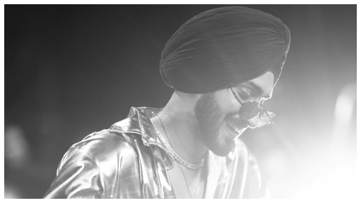 Neha Kakkar के पति ने किसे कहा 'माल'? पत्नी को छोड़ किस पर आया Rohanpreet Singh का दिल?