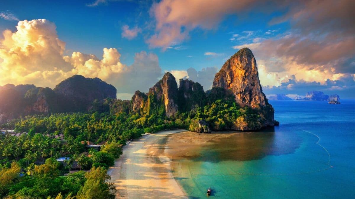 IRCTC लाया कम खर्चे में विदेश घूमने का मौका, Thailand Trip का खास ऑफर!