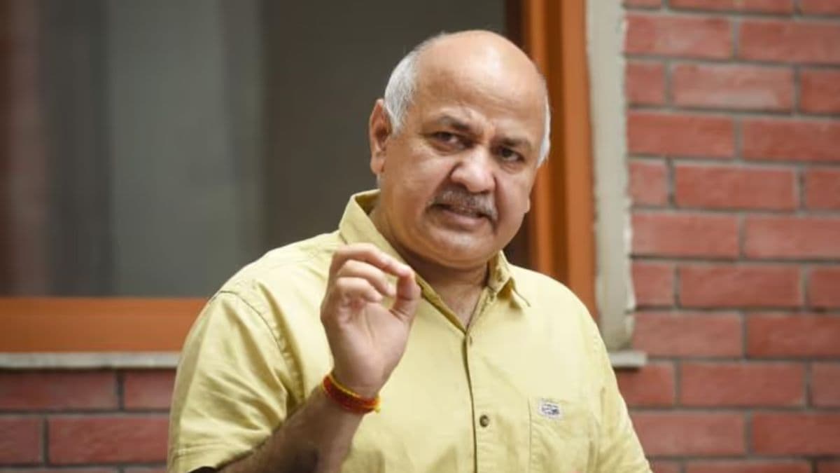 Arvind Kejriwal के घर पहुंचे Manish Sisodia, CM पद पर होगी चर्चा?