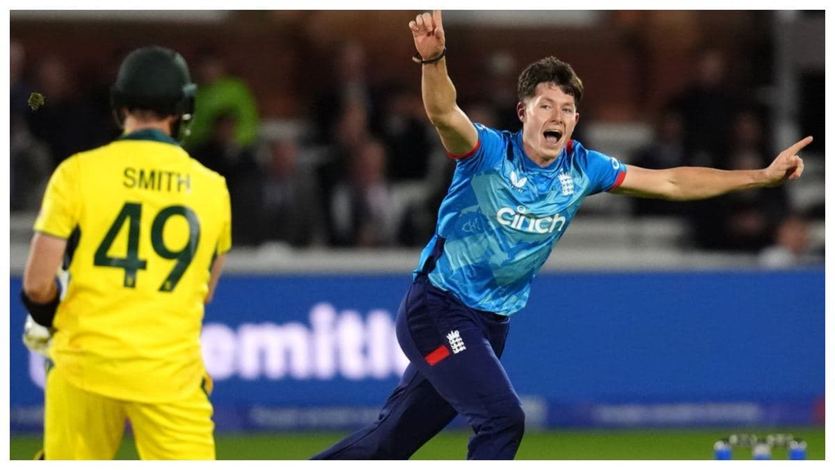 AUS vs ENG: वर्ल्ड चैम्पियन ऑस्ट्रेलिया का ऐसा हाल? 126 रन पर टीम पर ढेर, जमकर हुई फजीहत