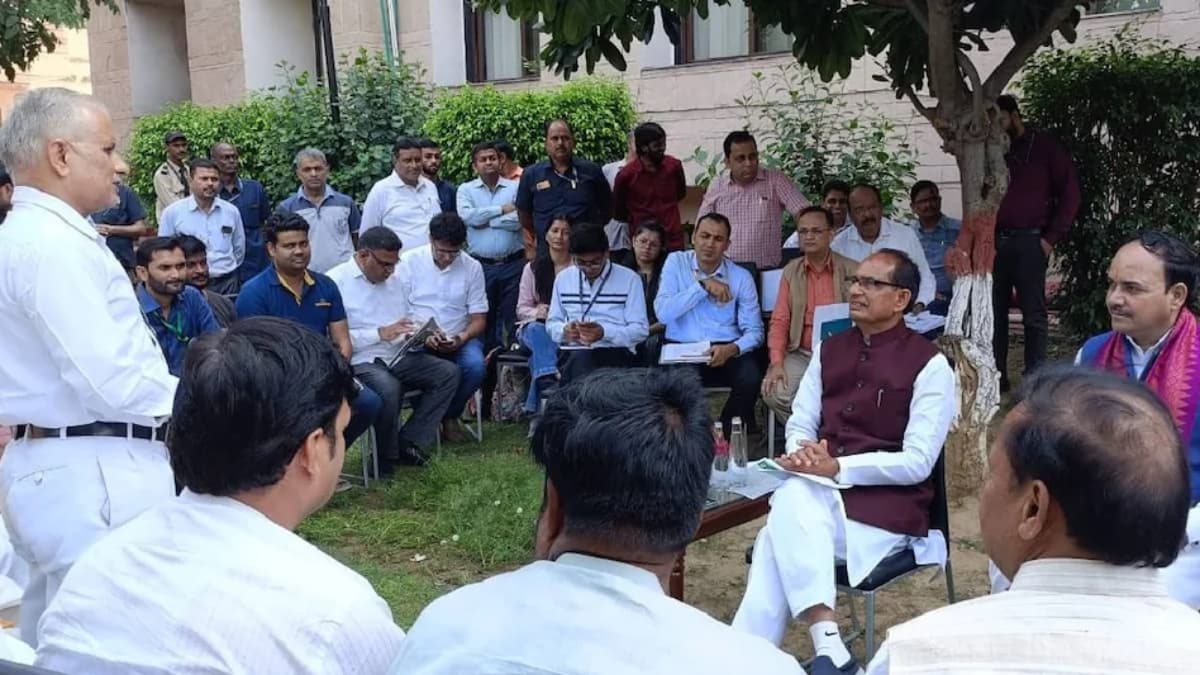 किसानों से मिले केन्द्रीय कृषि मंत्री शिवराज, खेती को लाभकारी बनाने के सुझाव समेत इन मुद्दों पर चर्चा