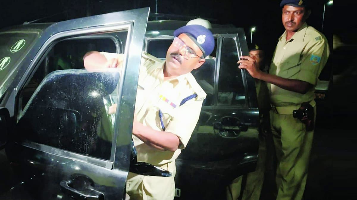 क्‍या अब कार में ब्लैक फिल्म लगवा सकते हैं? जानें हाई कोर्ट का अहम फैसला