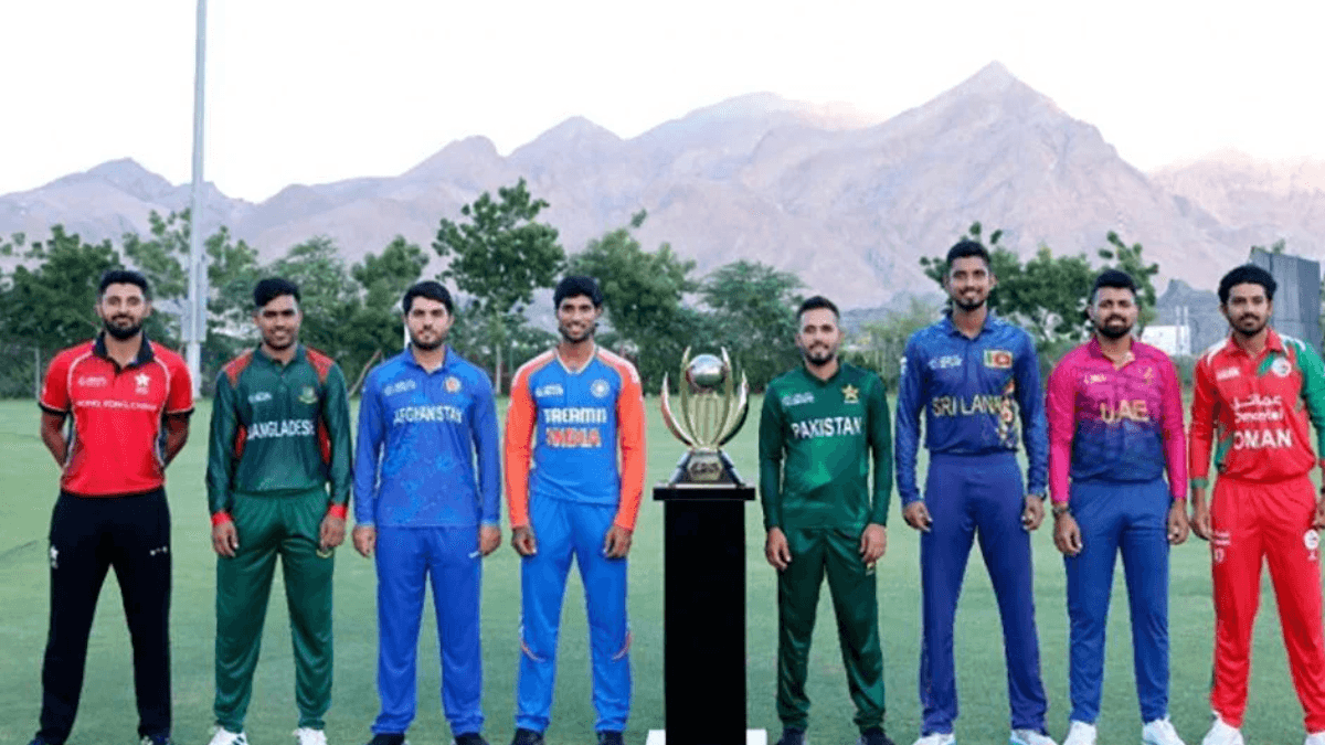 IND vs PAK: पहले मैच से रोहित शर्मा के चहेते खिलाड़ी का कटा पत्ता, कश्मीरी गेंदबाज को मिला मौका