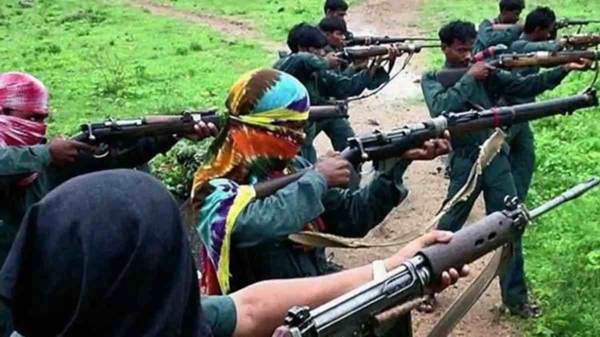 एक करोड़ का इनाम, कई वारदातों को दिया अंजाम, कौन है ये खूंखार महिला नक्सली?