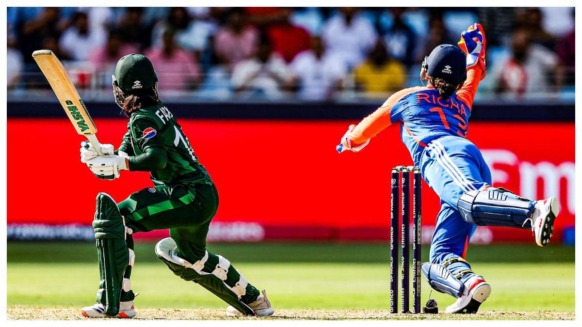 IND W vs PAK W: विकेट के पीछे ऋचा घोष ने दिलाई 'धोनी' की याद, डाइव लगाकर लपका धांसू कैच- VIDEO
