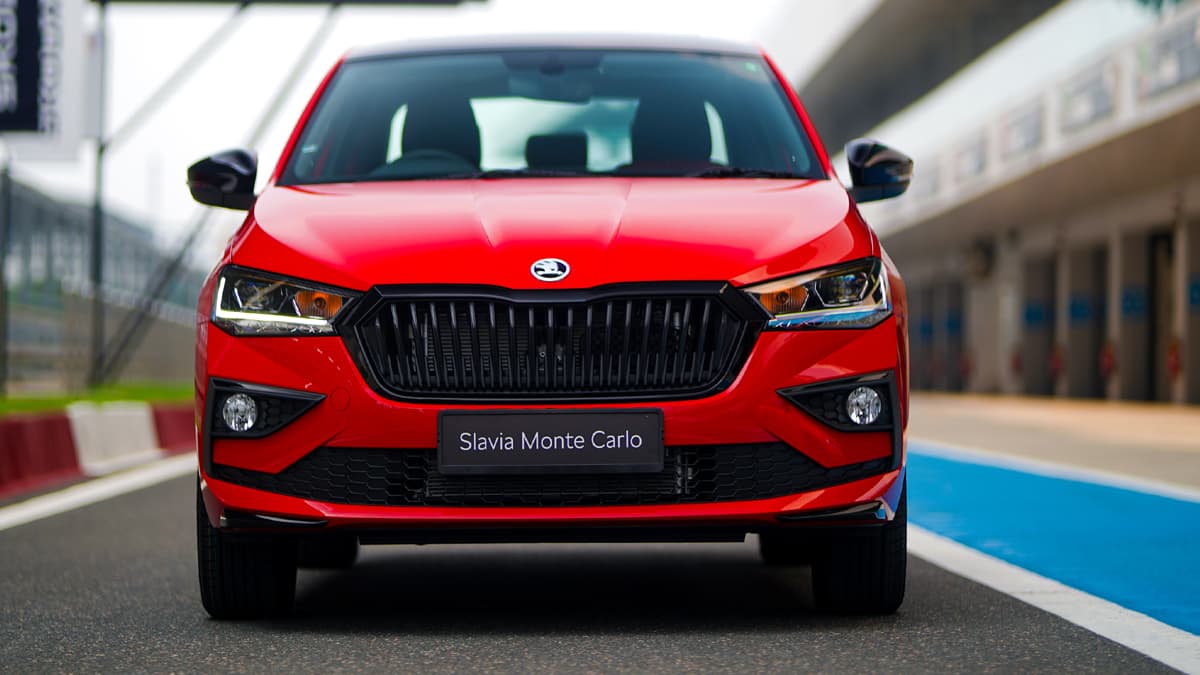 डिजाइन से लेकर परफॉरमेंस! Skoda Slavia के Monte Carlo एडिशन में कितना दम? जानिये