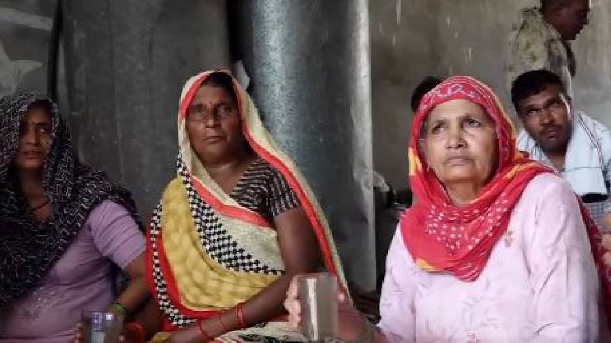 'वोट दे देंगे, बस ये पानी पीकर दिखा दो...', नेताओं से क्यों डिमांड कर रहे इस गांव के लोग? वीडियो वायरल