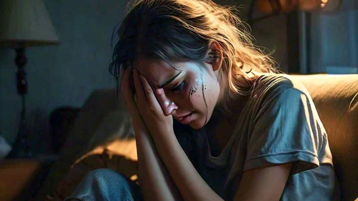 बॉस की डांट से लड़की को रहस्यमय बीमारी, खुद टॉयलेट भी नहीं जा पाती'; क्या है ये बीमारी?