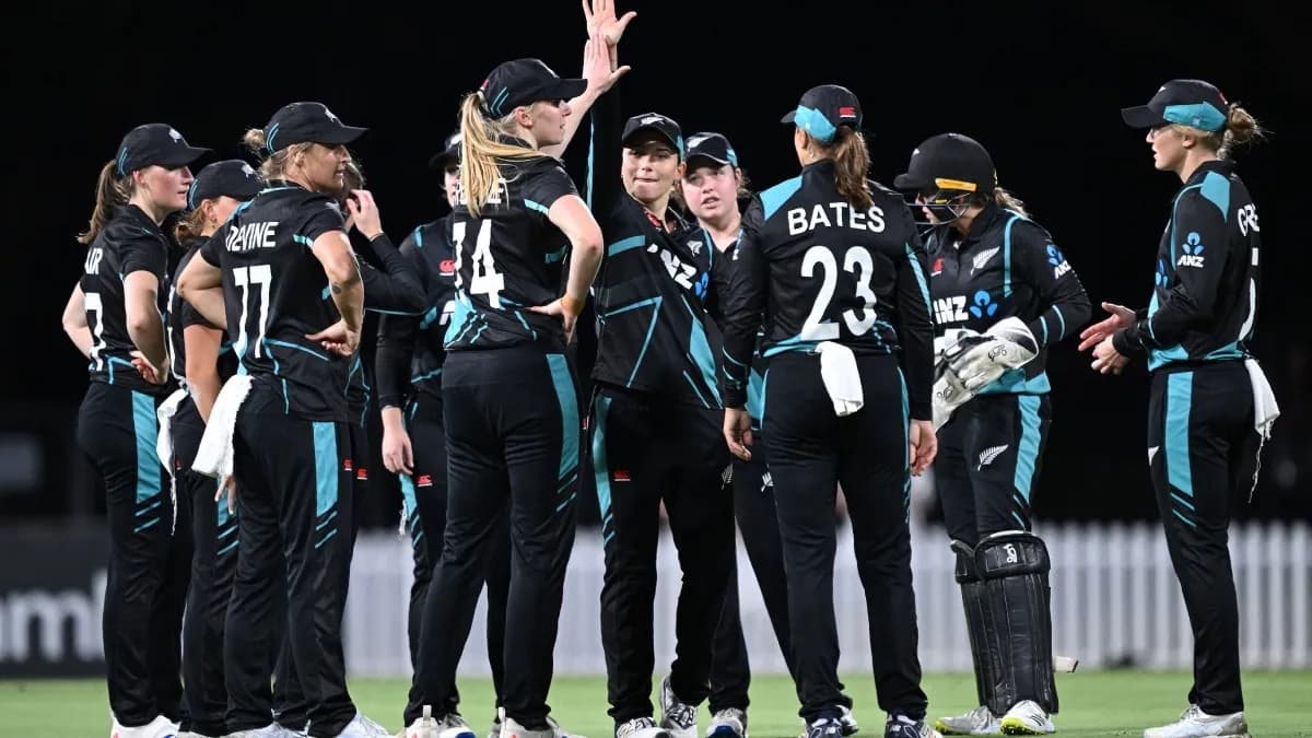 IND-W vs NZ-W: दूसरे वनडे मैच में कीवी टीम की शानदार वापसी, भारतीय महिला टीम को दी 76 रनों से मात