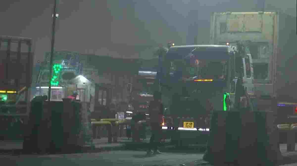 Toxic Air Alert: कितना AQI शरीर के लिए घातक? सांस लेने से घेर लेंगी बीमारियां