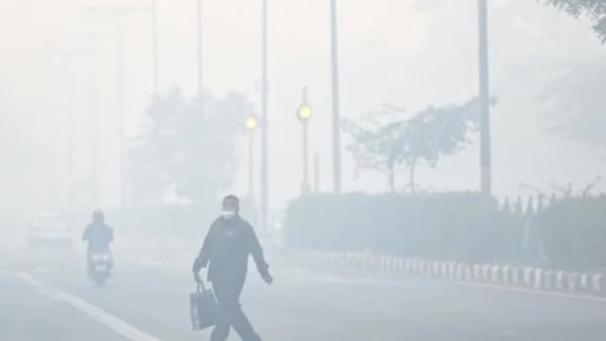 Bihar Weather: 9 जिलों में घना कोहरा, इस दिन से पड़ेगी कड़ाके की ठंड, जानें मौसम का हाल