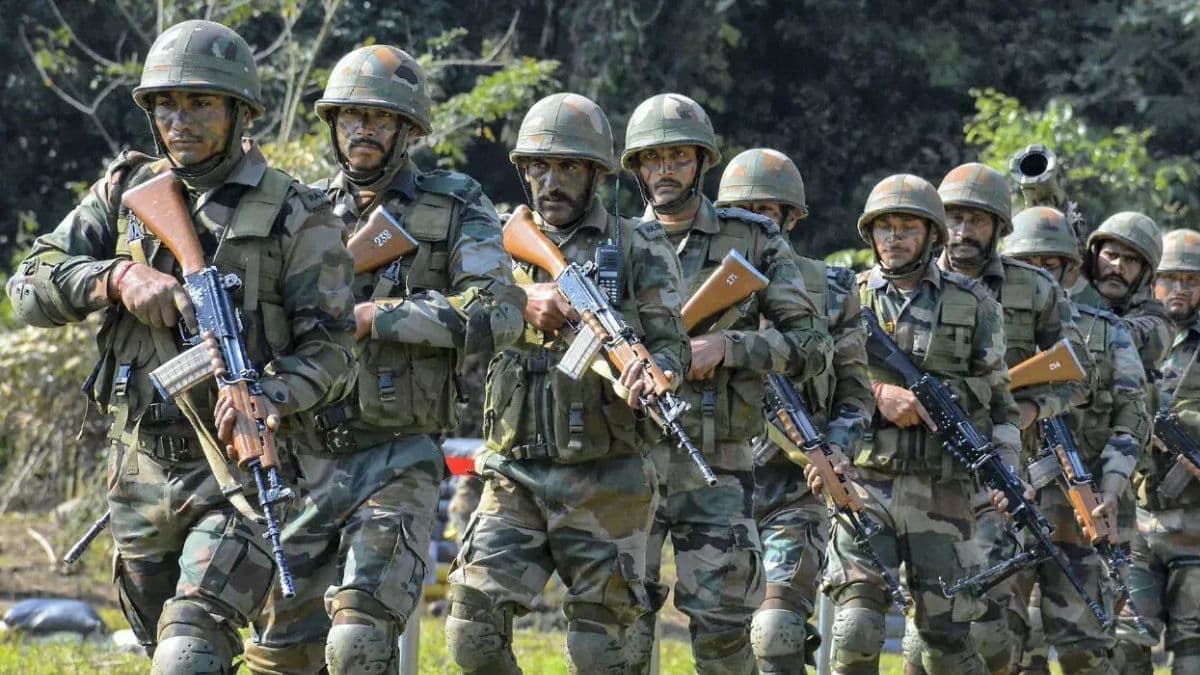 15 लाख का इनामी, Jharkhand के सबसे बड़े नक्सली को मारा, 100 से ज्यादा वारदातों में शामिल