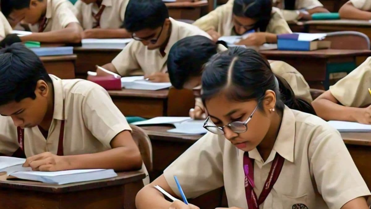 UP Board 2025 के छात्रों के लिए अहम खबर, यहां देखें एग्जाम की संभावित तारीखें