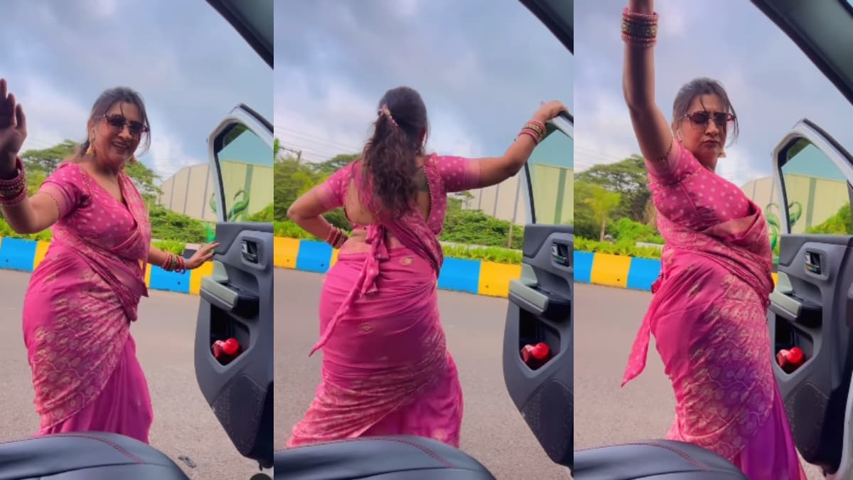 Dance Viral reel moving Car