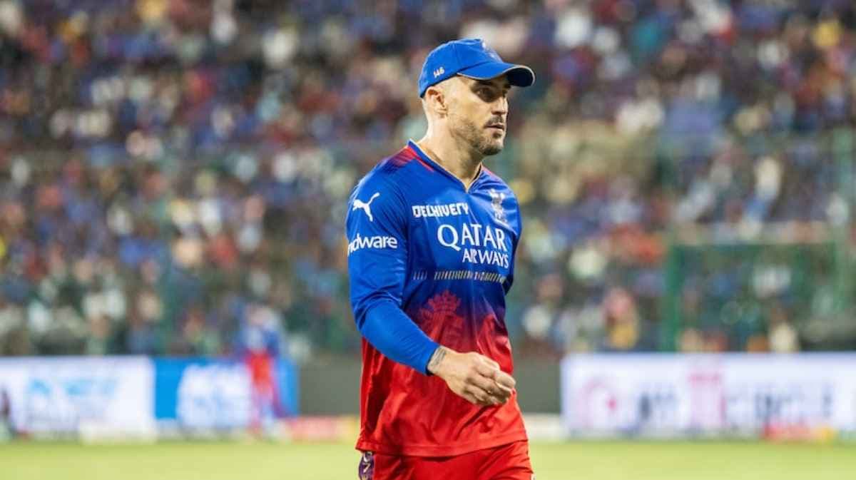 RCB के टीम से बाहर करने पर फाफ डु प्लेसिस का छलका दर्द, शेयर किया भावुक पोस्ट