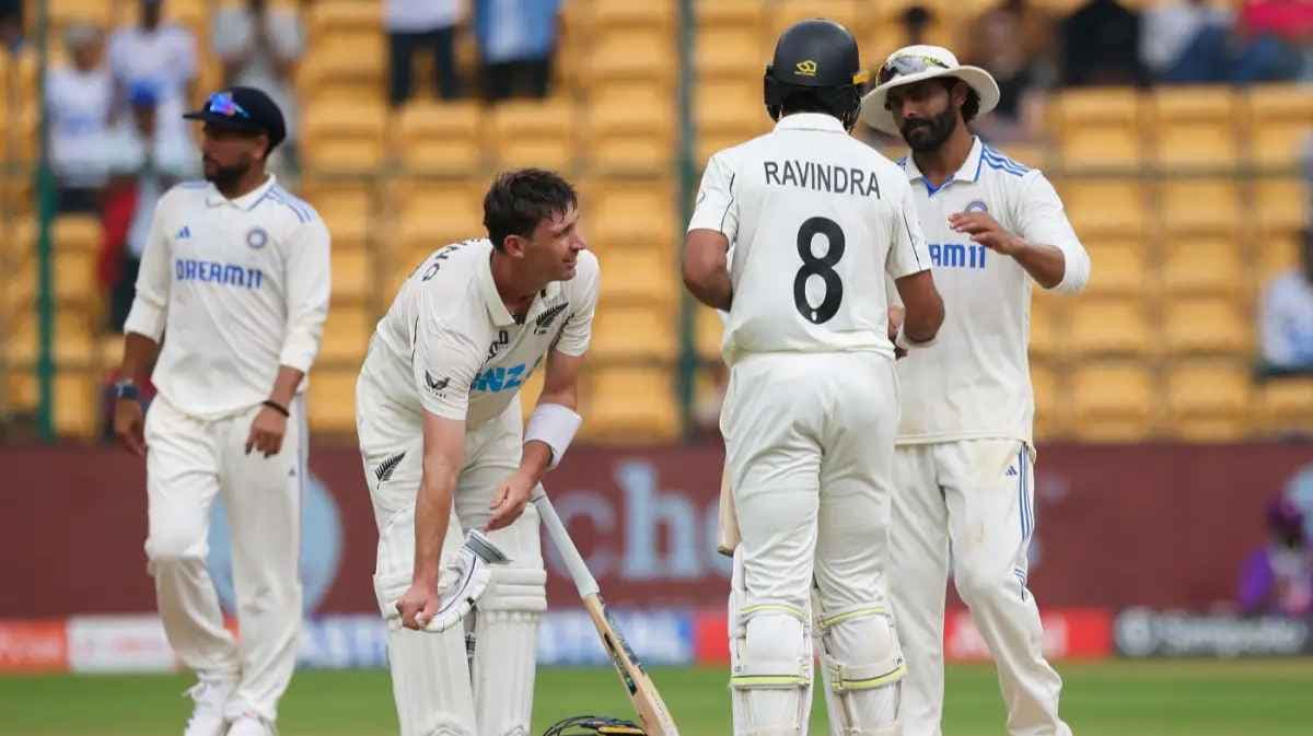 NZ vs ENG: प्लेयर ऑफ द सीरीज बनने के बाद दिग्गज बल्लेबाज का कट गया पत्ता, इस खिलाड़ी को मिला टीम में मौका