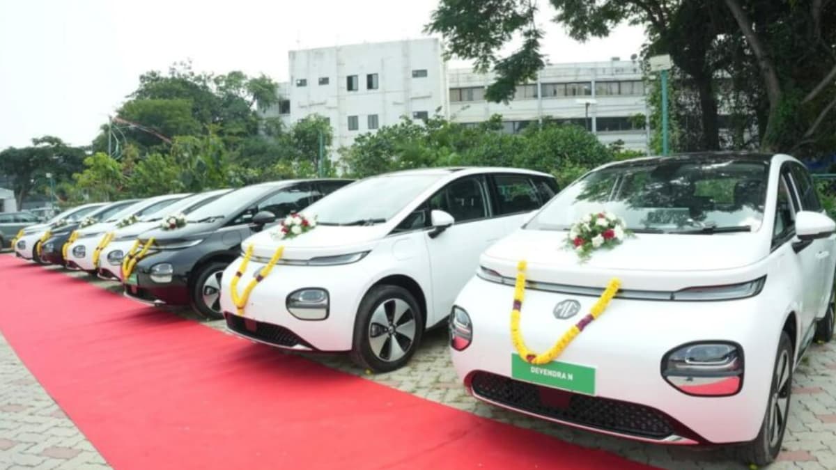 MG Windsor EV हुई 50000 रुपये महंगी, 6 एयरबैग्स और 331 km की देती है रेंज