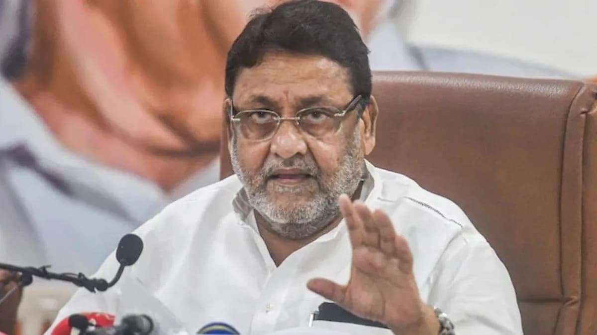 'दादा ने मर्दानगी से मुझे उम्मीदवार बनाया...', अजित पवार की मौजूदगी नवाब मलिक ने ऐसा क्यों कहा?