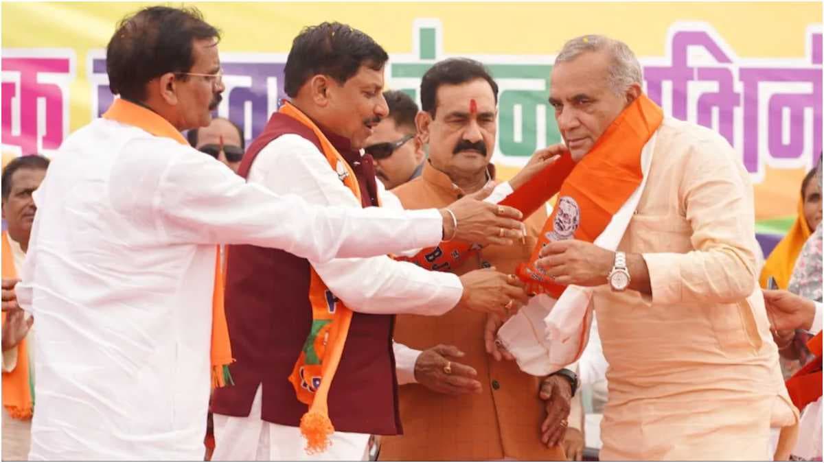एक हार से अधर में लटका दिग्गज नेता का भविष्य, ना इधर के रहे, ना उधर के!