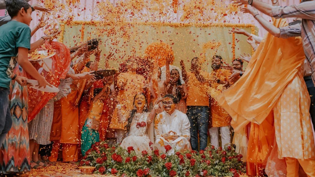 Wedding Season: इस सीजन में होंगी 48 लाख से ज्यादा शादियां, इतनी होगी कमाई कि उड़ जाएंगे होश