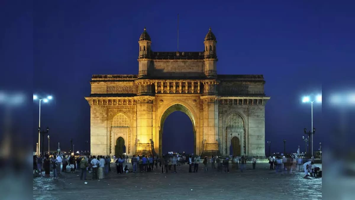 महाराष्ट्र चुनाव के बीच चौंकाने वाली रिपोर्ट से हलचल, इतने साल बाद मुंबई में हिंदुओं से अधिक हो जाएगी मुस्लिम आबादी