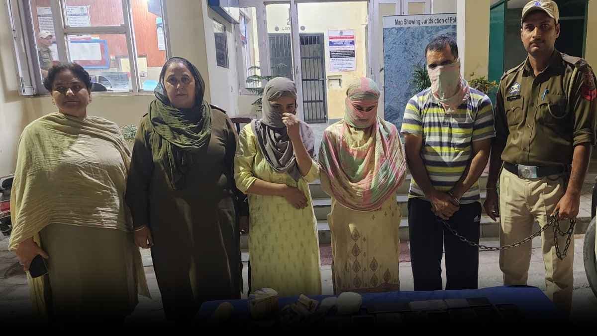 नशा तस्करी में कॉन्स्टेबल गिरफ्तार, दो पत्नियां ग्राहकों को करती थीं सप्लाई; ऐसे खुला पूरे नेक्सेस का राज